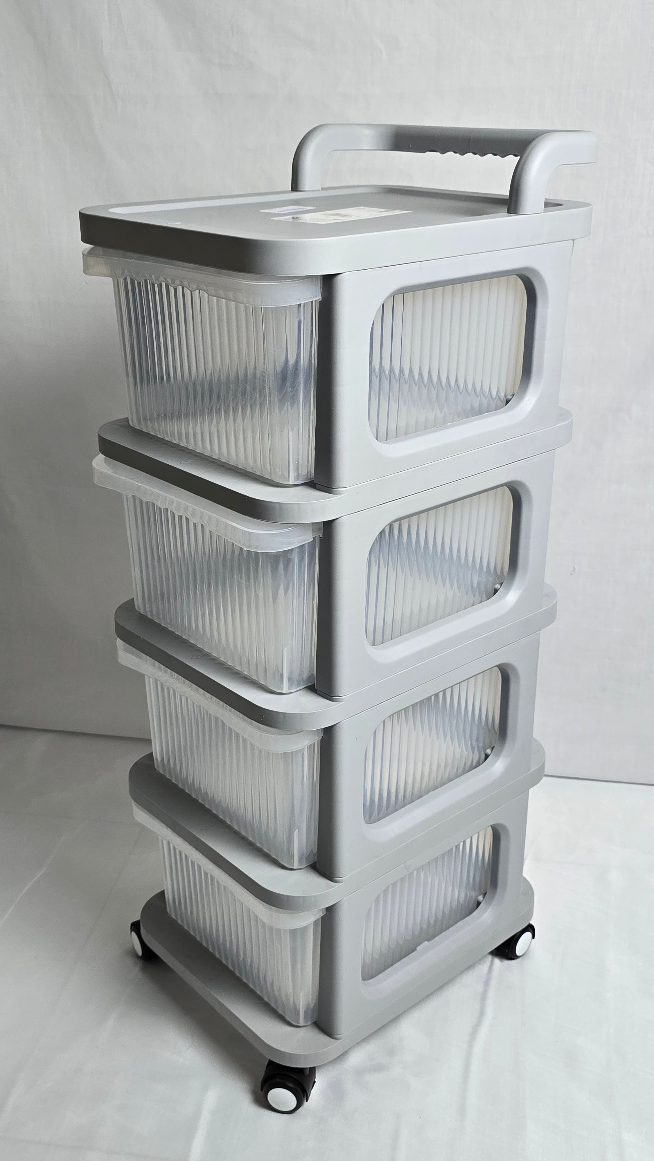 رفوف تخزين بعجلات متعددة الطوابق _ حل عملي لتوفير المساحة